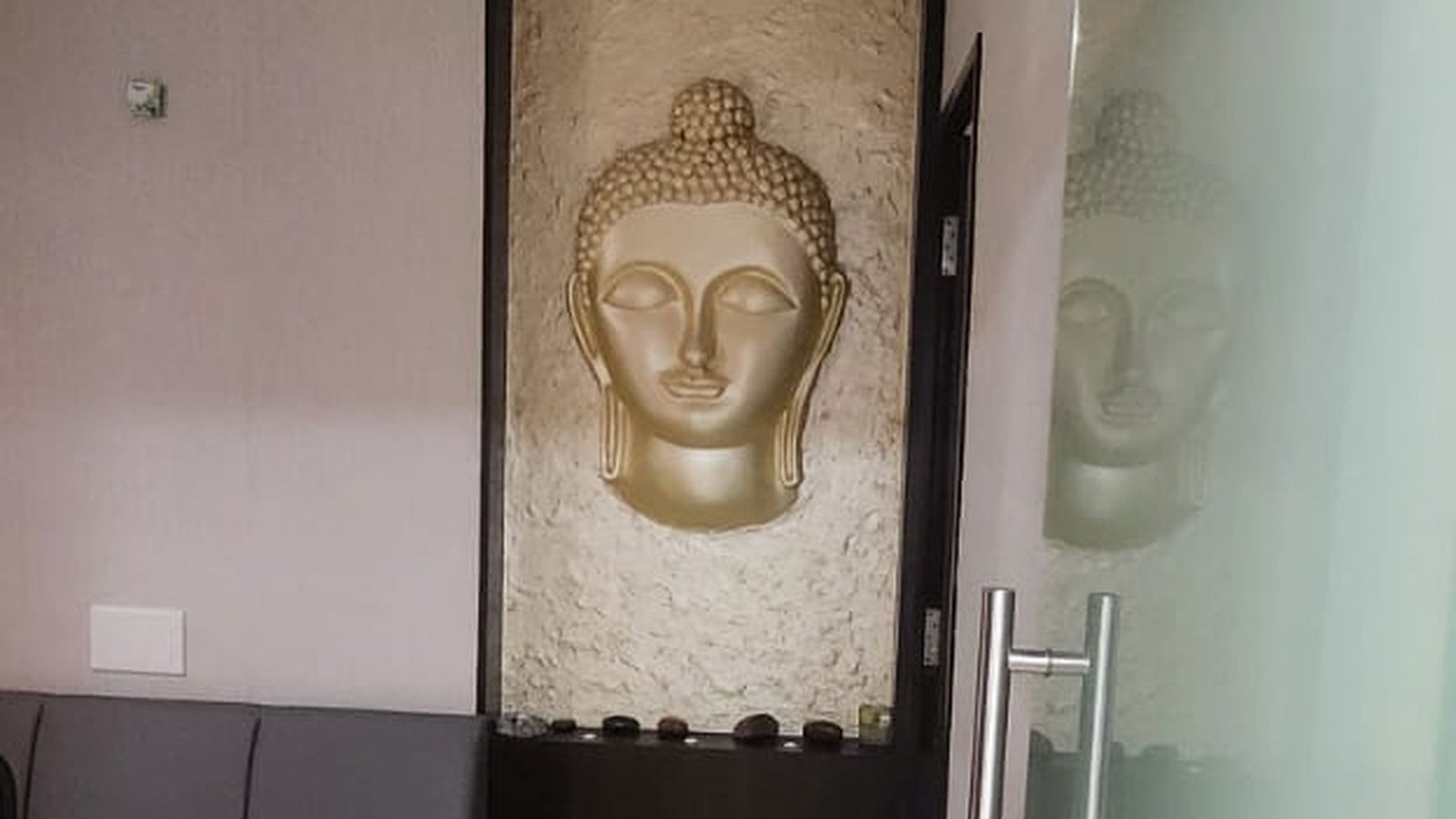 Le Serean Spa, Kandivali